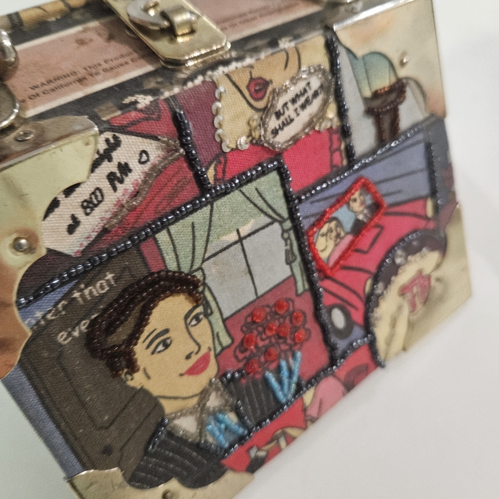 Handmade Unique Purse Romantic Comic Cigar Box Purse - Picture 6 of 16